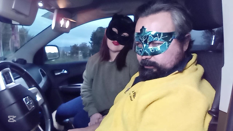 Mois Fantasys: Tampar muka di dalam kereta