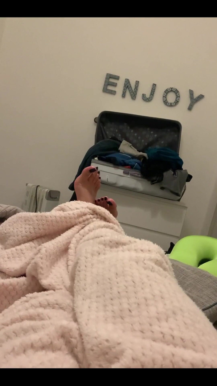 KiffaFeet: Swallen dedos cansados