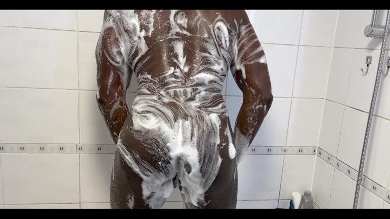 Afro Black XXX: Morgondusch