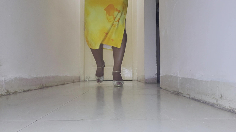 Indiansissychubby: मेरी सेवा करो मैं अपने फेबहाउस में aubcribe करना चाहता हूं