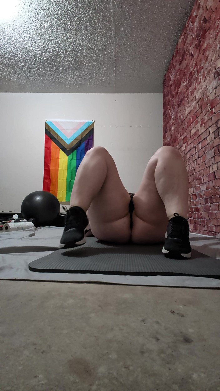 TheKinkyPwrLftr: Ranní cvičení