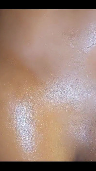 Stříkací orgasmus a POV zezadu