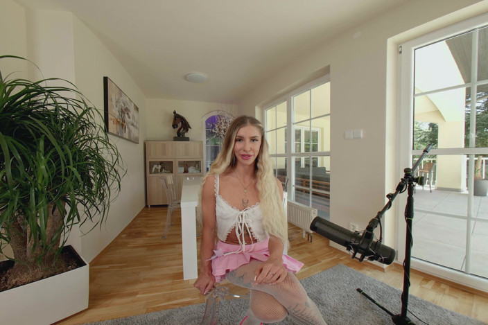 X sins VR: Dirty Interview - Annabelle Blue
