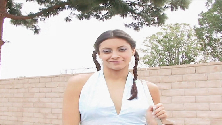 Erotic Pleasure: Sexy teen mora viene punita con un grosso cazzo