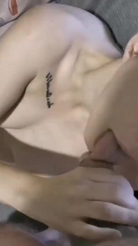Nejlepší okamžiky s přítelem mého přítele, Kouření, Cumsh