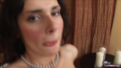 Czech Pornzone: Sexy gostosa em lingerie branca recebe pau duro e gozada...