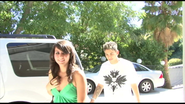 Public Pickup: Her car broke down, guy helped, and this is how...