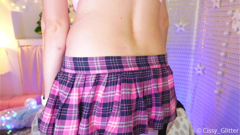 Cissy Glitter: パンティーなしのナイロンパンティストッキング、パート1