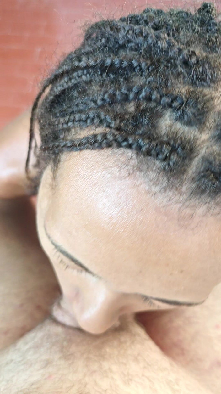 Lily Slav: Cewek nakal penurut ini lagi asik nyepong kontolmu - pov