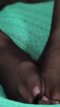 Golpe Para Minhas Solas Bonitas De Meia-calça, Puta De Pé
