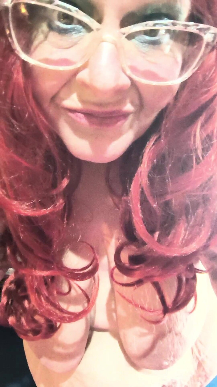 HerculesnVENUS: U gonna listen to me bitch shut your mouth up...