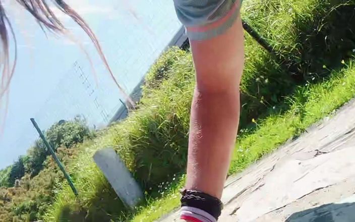 Sexi boy skinny nice: Ragazzo sexy in spiaggia cancellare un po '