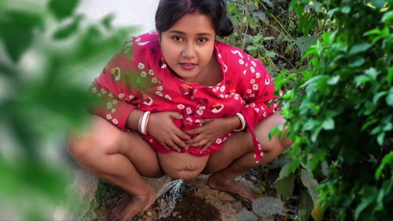 Puja_bhabhi0: Дезі сільська бхабхі на відкритому повітрі сквіртує, секс відео bhabhi ki jungle mein xxx