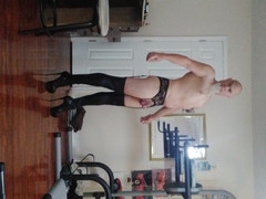 MrLeggs: Konečně jsem dostal tento levný podvazek, aby zůstal ošukaný. Moje...