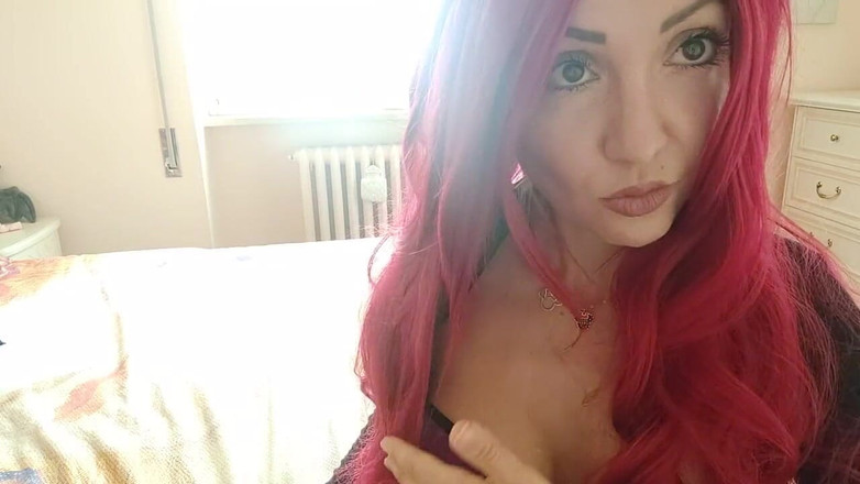 savannahamatoriale: Ateşli göğüslerimin seçilmeye ihtiyacı var