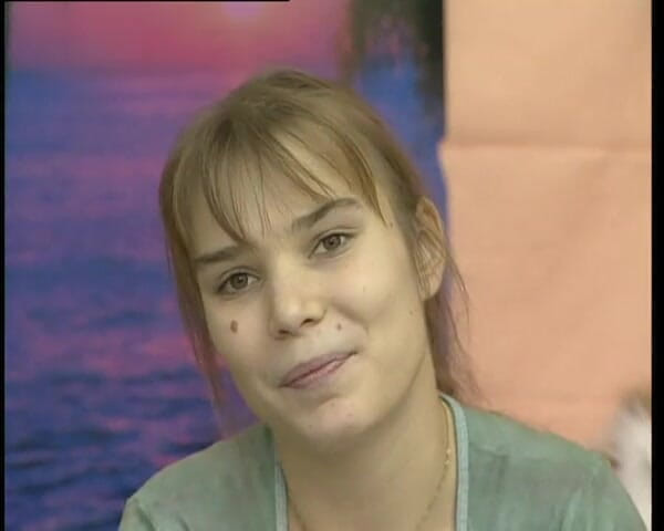 YOUR FIRST PORN: Ja! Ich Bin Eine Versaute Schulmaedchen - Daniela Ano! Jsem špinavá studentka -...