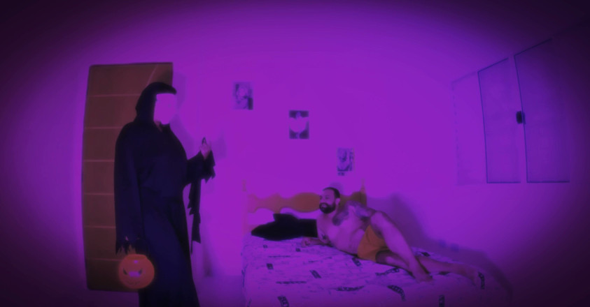 Casal Mattos: Trick or Treat: A intrat în fundul lui Ghostface și a ejaculat înăuntru