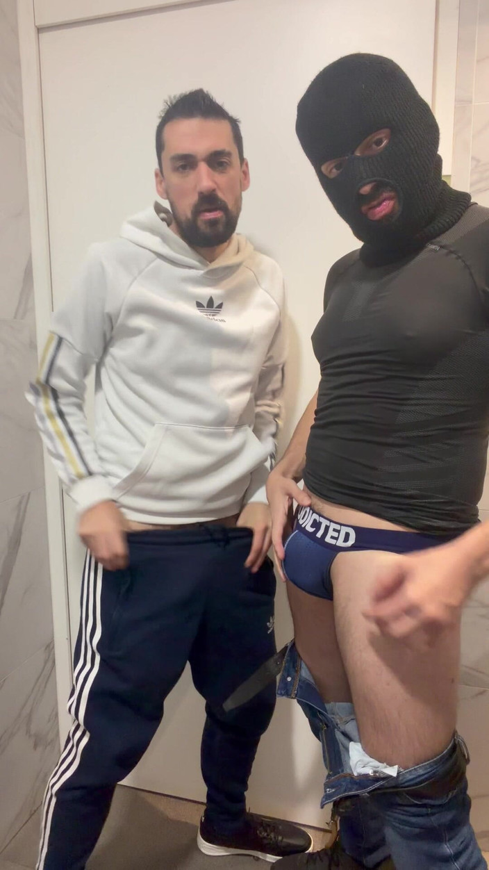 Liam Harding: パパはツインクのチンコをしゃぶり、3回連続でイッた