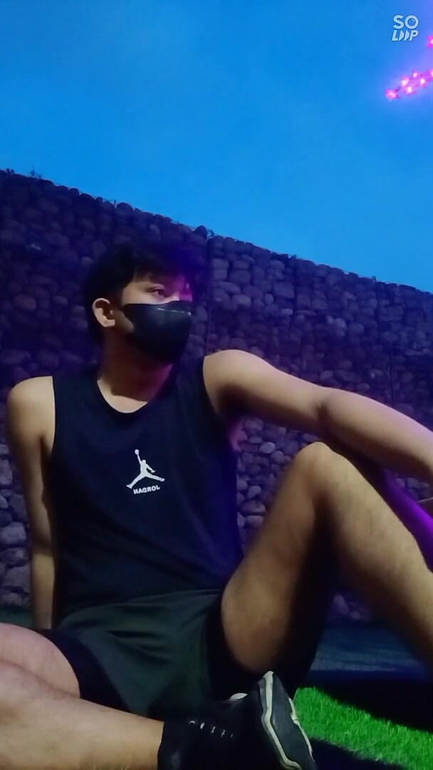 Asian Twink Outdoor Session with Cumshot (Rent A Gay Productions)