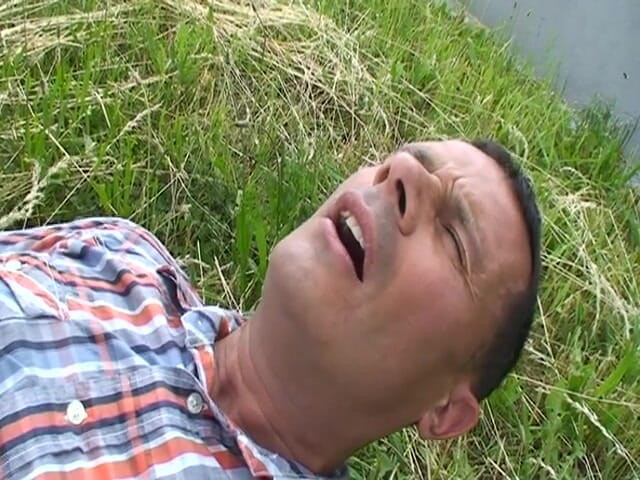 Out Sexxx: kaale moza men sunahre baalon vaali ke lie aautdor chudaee