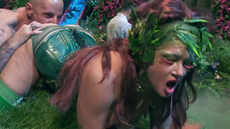 Fetish Desire: Fairies fucked in the garden