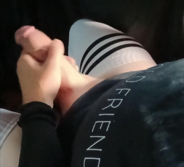 Raven LeSynn: 18 Minutes Edging and Jerking with Raven Letrap