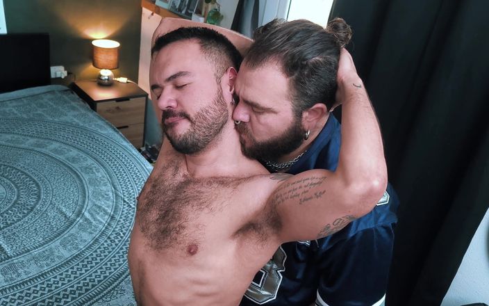 ScruffyStocky: Hluboko do kluka na hračku