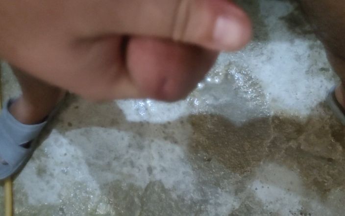 wwm: Bună ziua tuturor, videoclipul meu a fost filmat. Poți să-l...