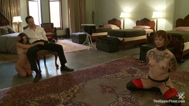 The Upper Floor by Kink: Servicedag: Missy Minks