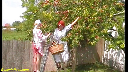 Goldwin pass: Wilde outdoor-stieffamilie-gruppensex-therapie