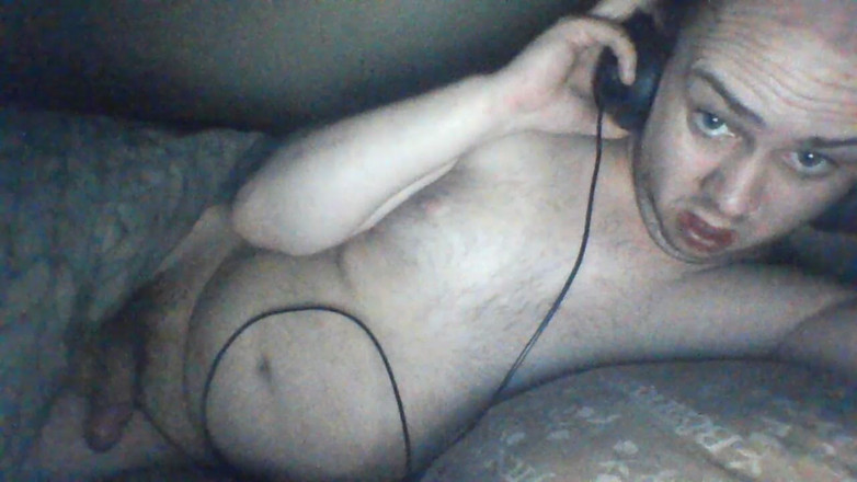 Kushalakalez: Partea 2 Kush urmărește filme porno transsexuale