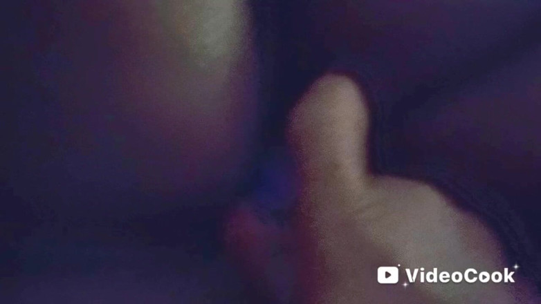 Lola Tha Pink Bunny: Laat op de avond vibratorspel!!