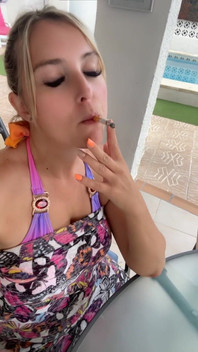 Smoking on Holiday