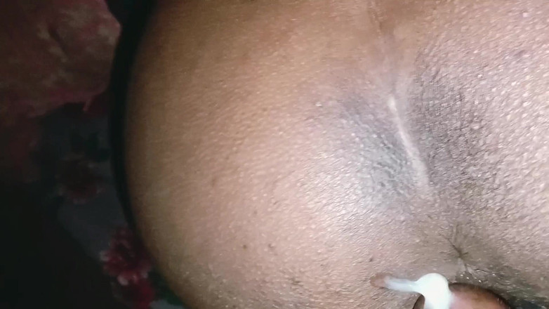 Xhtad studio: 我怀孕的湿润毛茸茸的阴户的特写，印度阿姨xxx色情视频