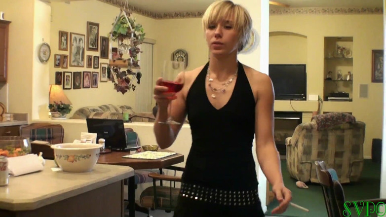 Hot lesbian Stepmothers & stepdaughters: Stepdaughter Seduces Stepmom
