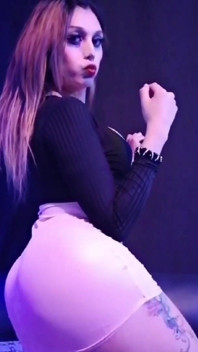 Este Fue Uno De Los Primeros Videos Que Hize Donde Me Masturbaba Mientras Estaba Demasiado Lujuriosa Con Ganas De Sacar Mi Semen