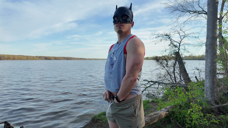 Barenakedmuscles: Dios muscular asiático se desnuda junto al lago - físico rasgado...