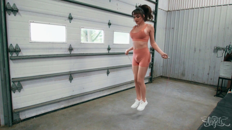 Trans Angels: Transangels - se murdărește în ringul de box