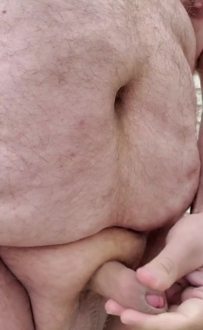 Danzilla White: Blev kåt, bestämde sig för att avlägsna och jacka av