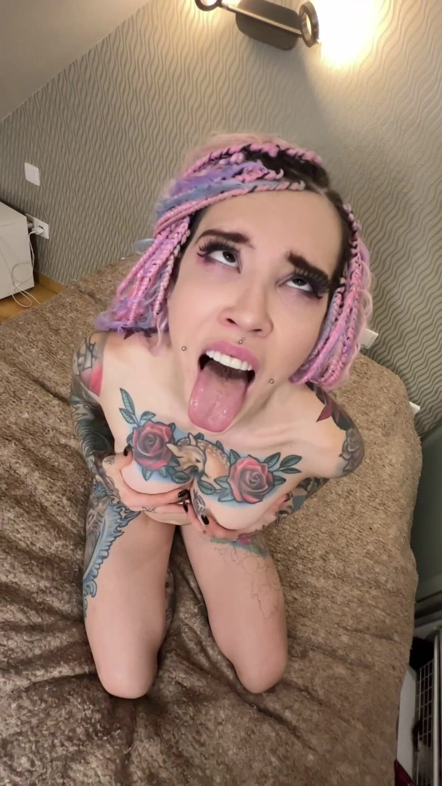 Dripping Ahegao Moment (Roxy Rain)