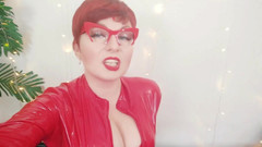 Arya Grander: Red PVC catsuit vinyl fetiš - femdom POV sprosté řeči ponížení