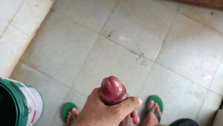 Desi shikha: Indian Boy Peeing in Bathroom and Masturbation Pink Cock