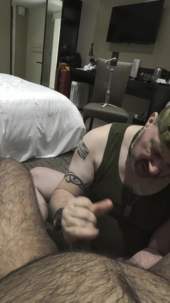 uktattooedchub74: Recluta del ejército chupa y folla, parte dos