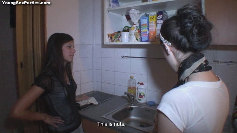 Young Sex Parties: Teens fuck like on a contest