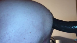 दादाजी गहरी प्रविष्टि के लिए प्रशिक्षण कर रहे हैं और वह इसे सुखद पाता है