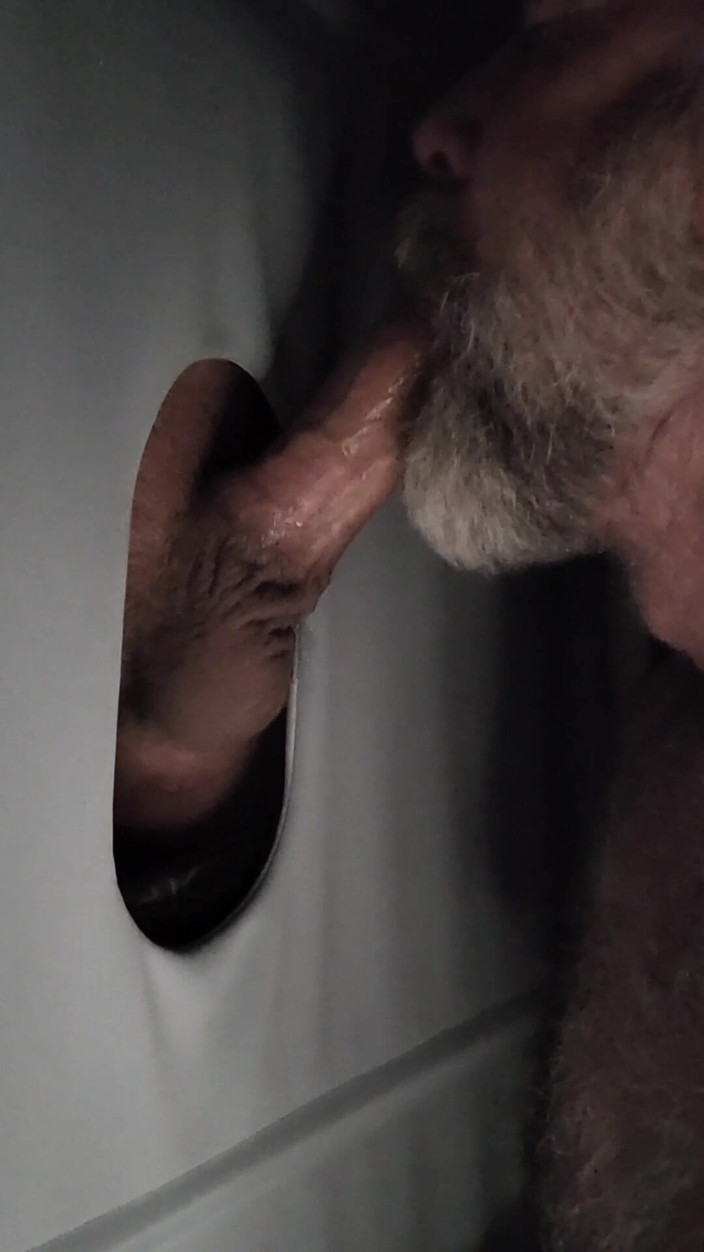 JackvanDean: Bearded at the Gloryhole
