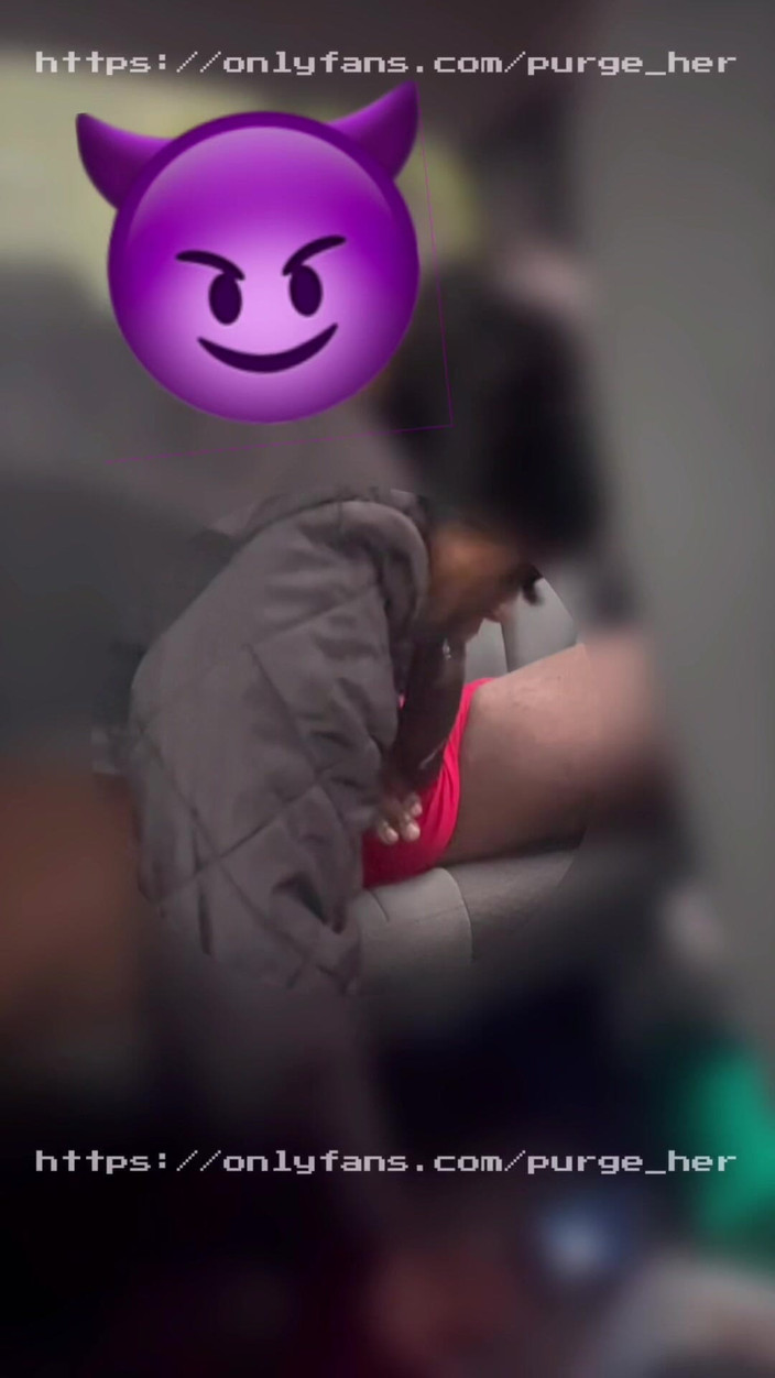 Purge_her: Lei Succhia Il Mio Cazzo per Il Suo Piacere