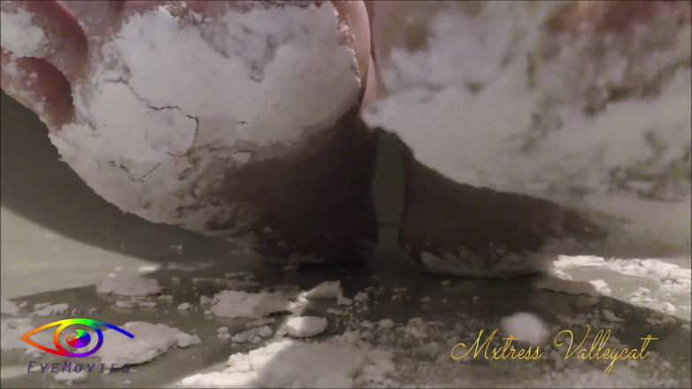 Mxtress Valleycat: Meringue dari kaki saya
