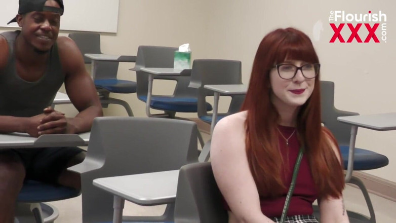 The Flourish XXX: Flourish univ dorm life - Hannah Grace threesome
