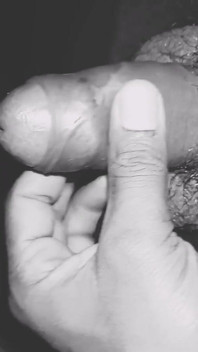 Girl's Seal Was Broken for the First Time and She Started Having Pain in Her Vagina Porn Video